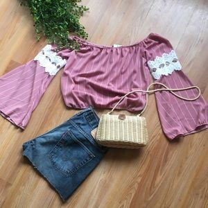 NWT fashion nova off the shoulder crop top 🌸